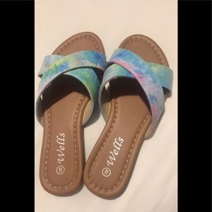 WELLS brand tie dye sandal